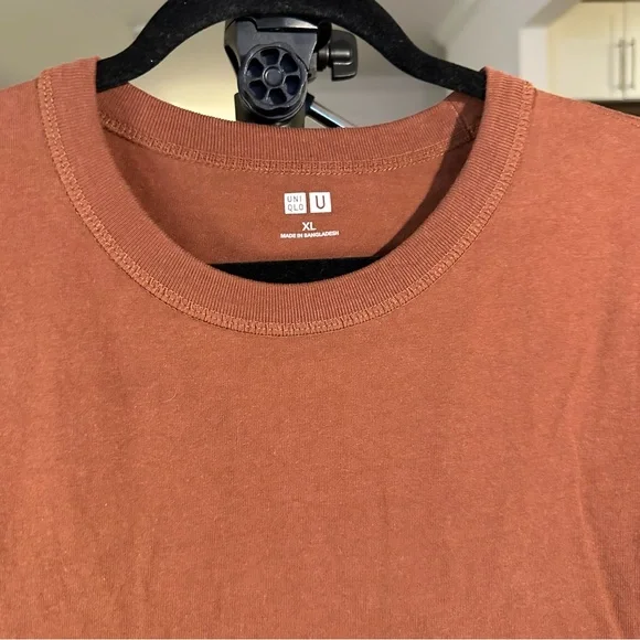 UNIQLO Heavyweight Short Sleeve Crew Neck T-Shirt in Tan/Brown - Picture 2 of 4